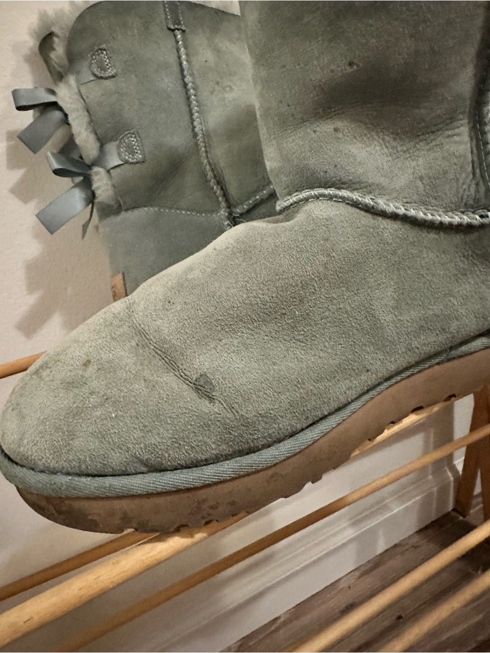 UGG Bailey Bow II Boots SIZE 11 in Sea Green/Cascade Teal/Succulent/Aloe MidCalf - Picture 8 of 8